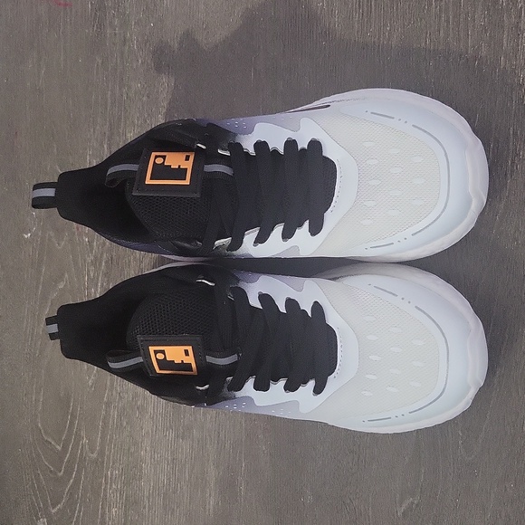 SHEIN Other - Boys Sneakers